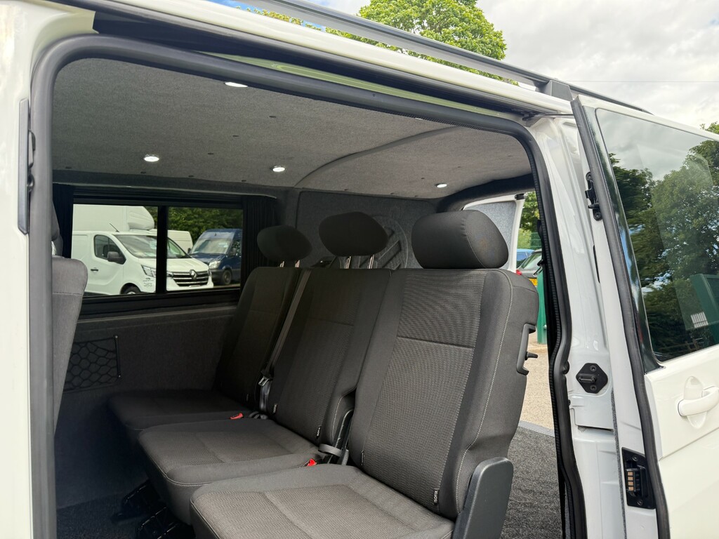 Volkswagen Transporter Blue #9