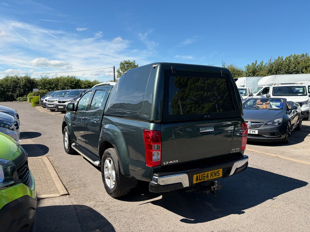 Isuzu D-Max 2.5Td Utah. Double Cab 4X4 Pick Up Black #7