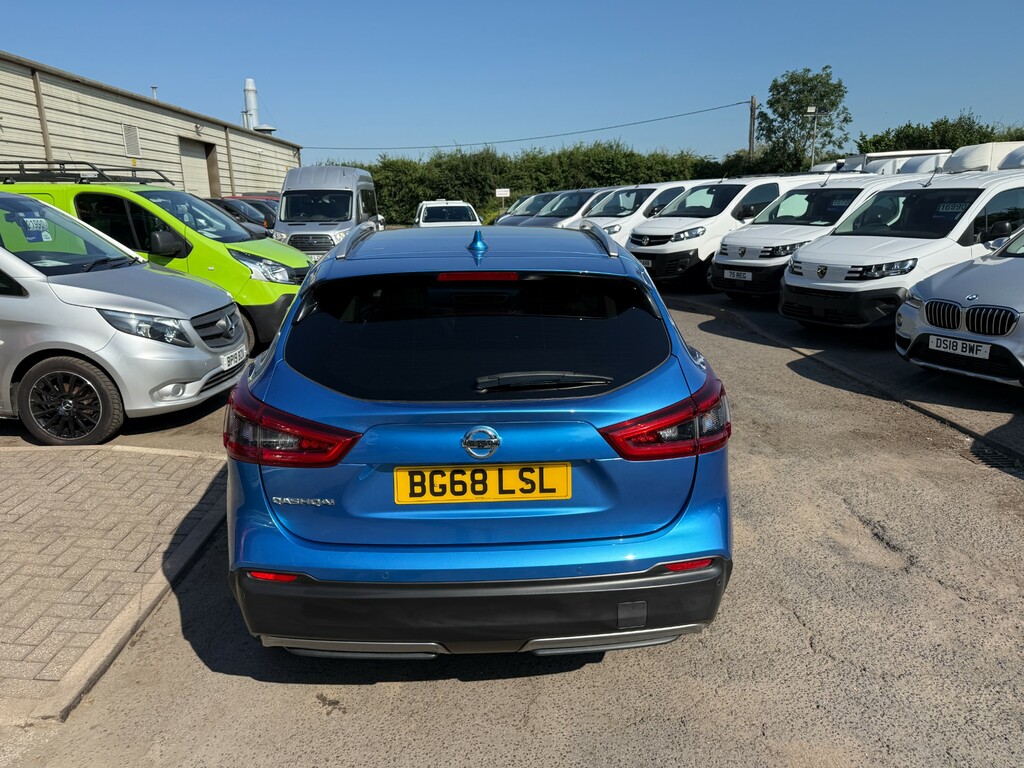 Nissan Qashqai Dig-t Tekna Blue #4