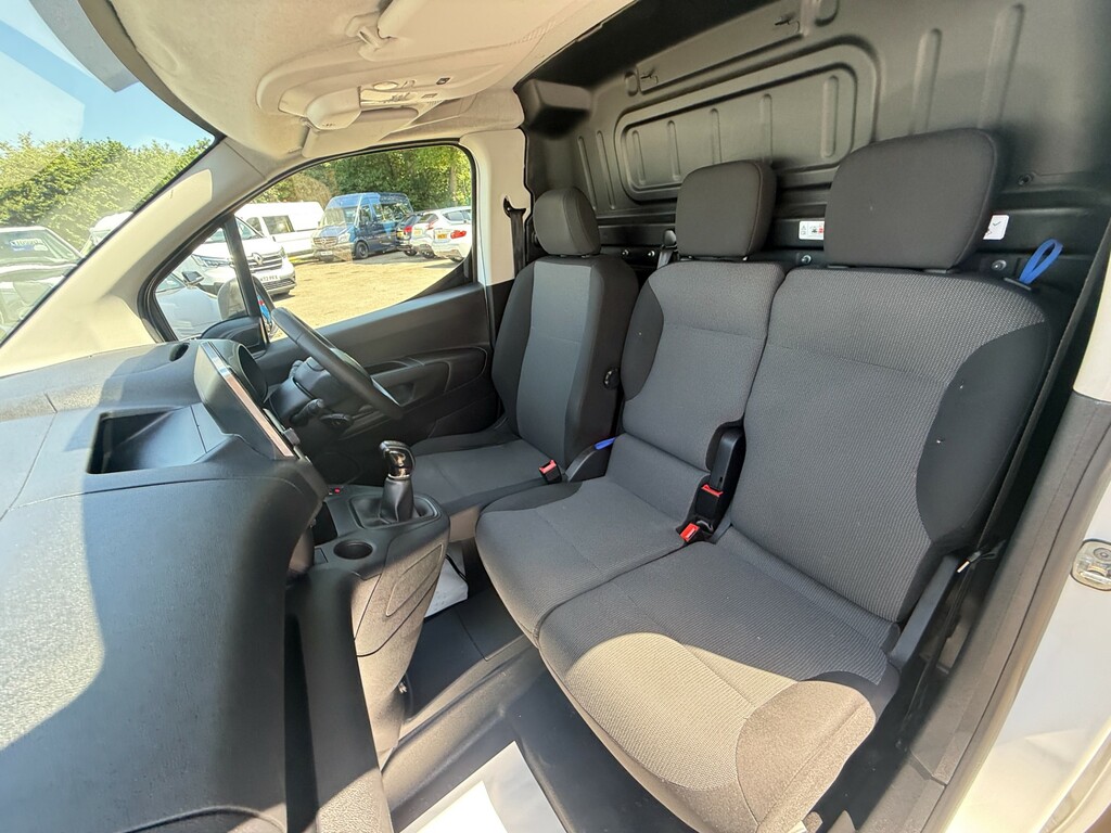 Citroen Berlingo 1.5L Enterprise M Pro White #12