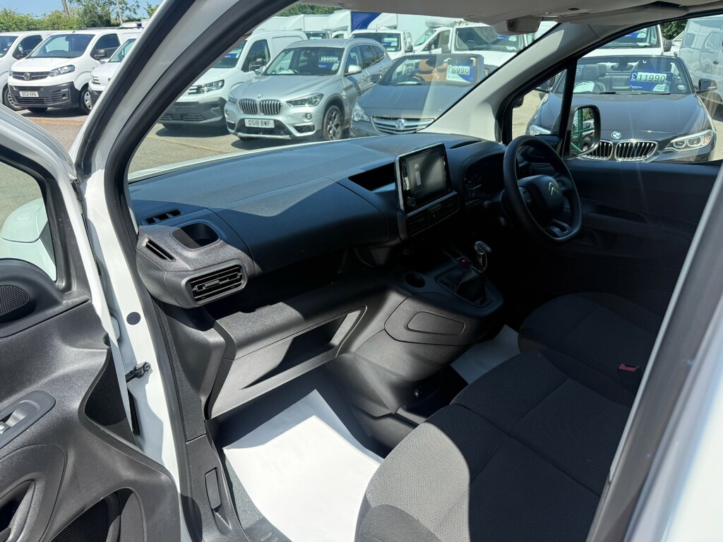 Citroen Berlingo 1.5L Enterprise M Pro White #11