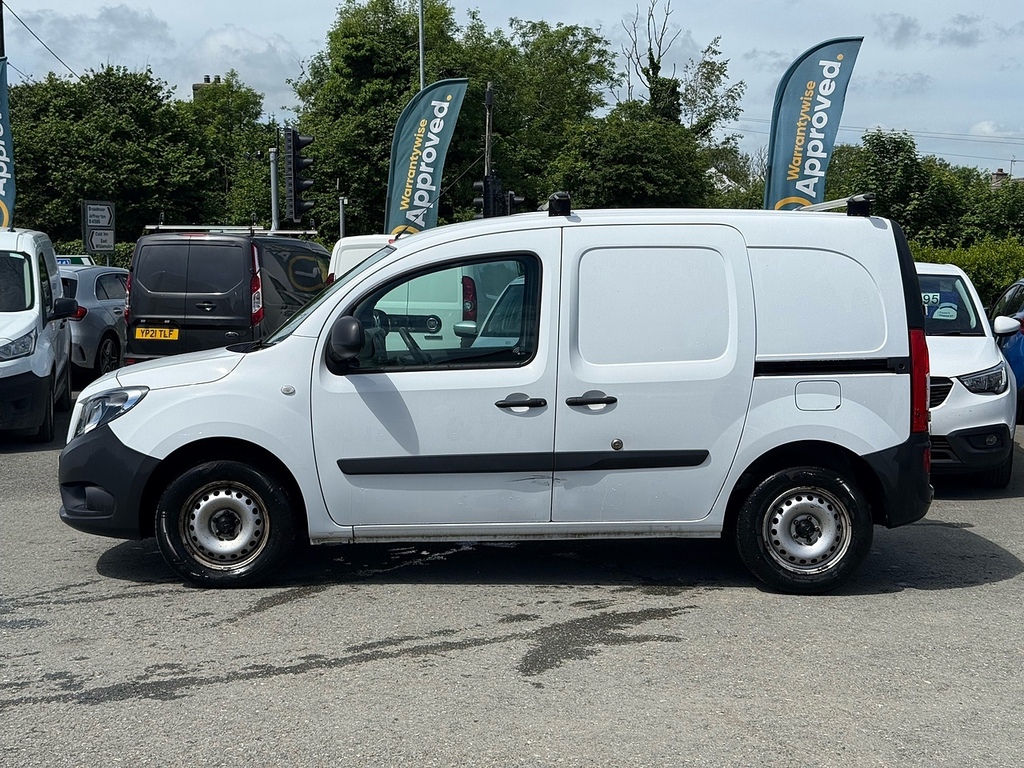 Mercedes-Benz CITAN 109 Cdi Pure White #4