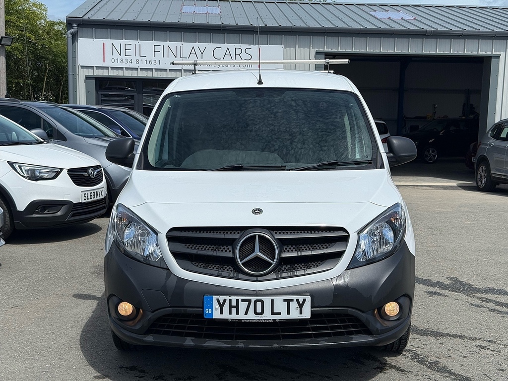 Mercedes-Benz CITAN 109 Cdi Pure White #2