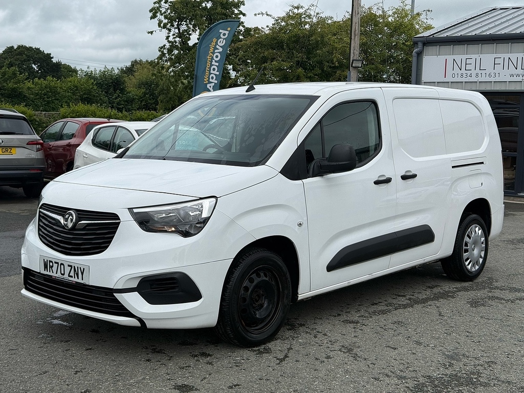 Vauxhall Combo Turbo D 2300 Sportive WR70ZNY White #3