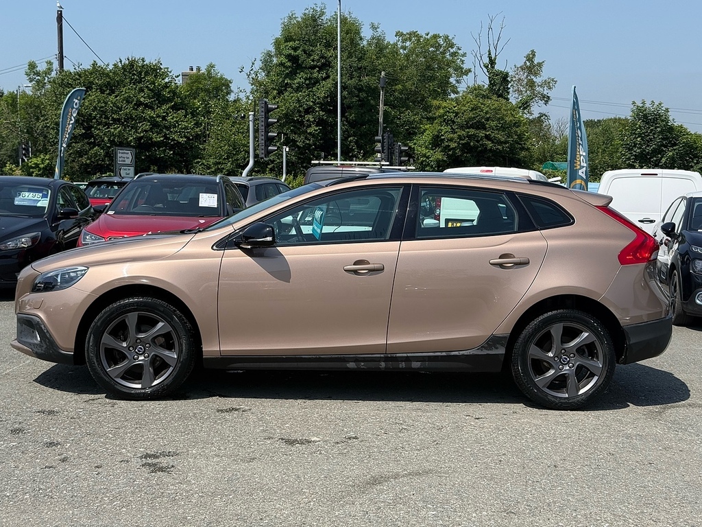 Volvo V40 Cross Country D2 Lux Nav #4