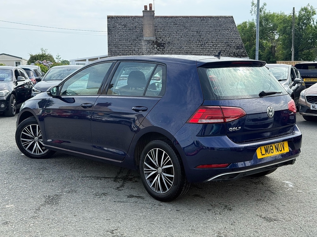 Volkswagen Golf Tsi Se Nav Blue #5