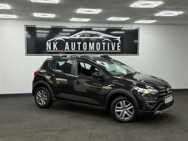 Dacia Sandero Stepway 2022 1.0 Tce Comfort Hatchback E NV72YAY Black #2