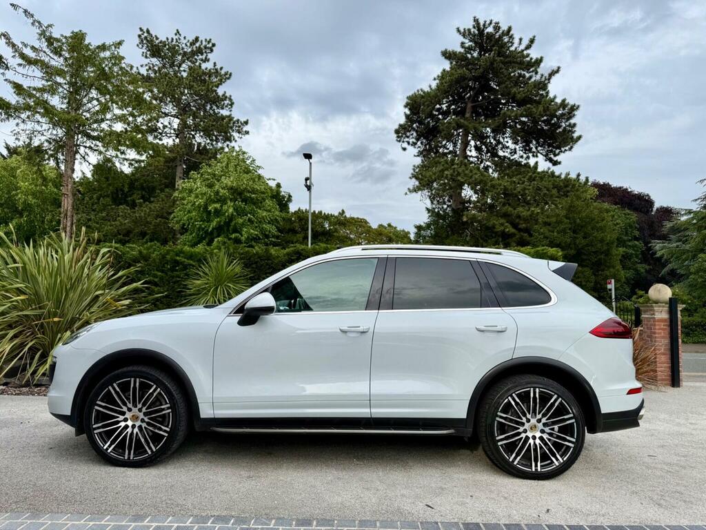 Porsche Cayenne 3.0 Td V6 Tiptronics 4Wd Euro 6 Ss White #3
