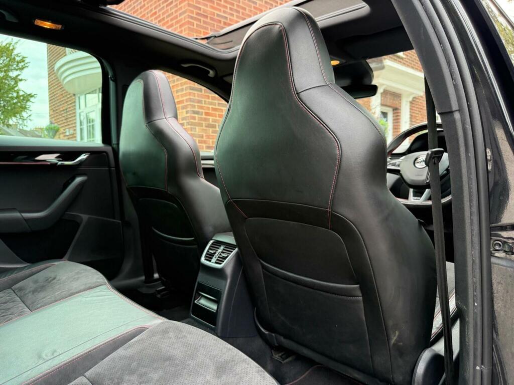 Skoda Octavia Se L Black #18