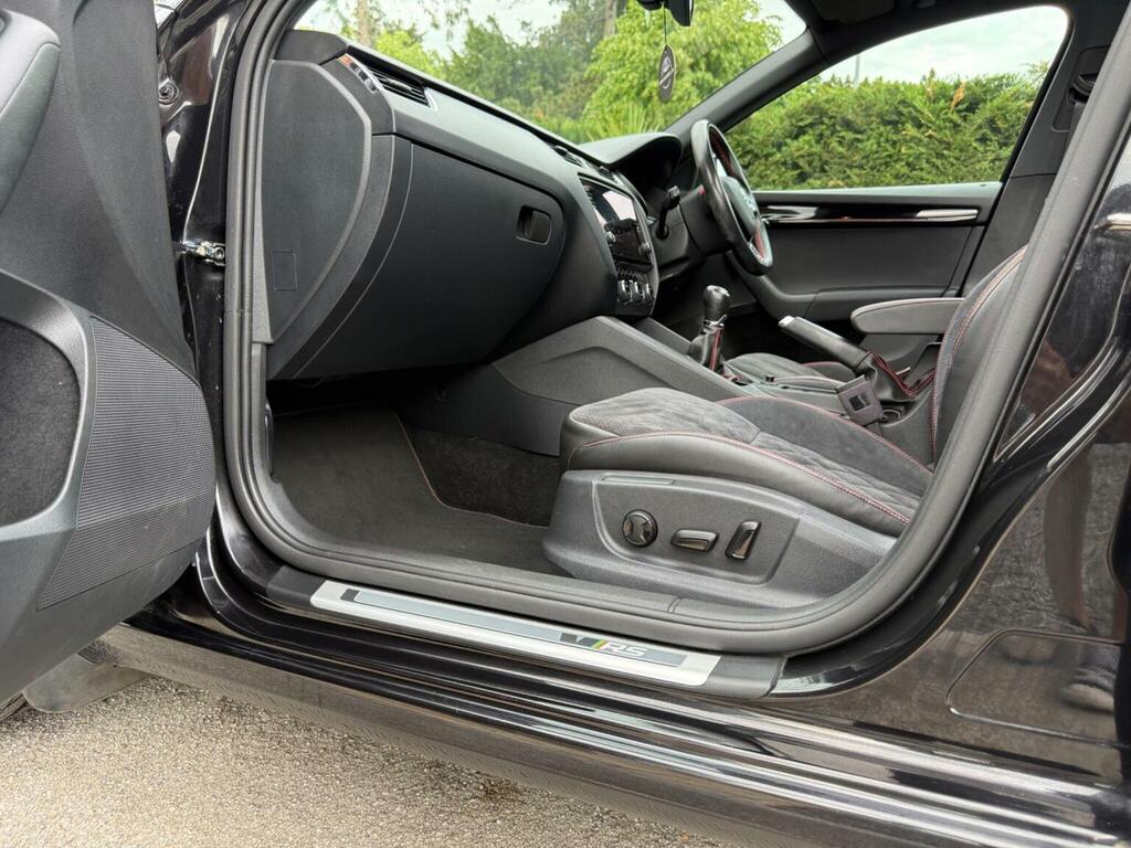 Skoda Octavia Se L Black #15