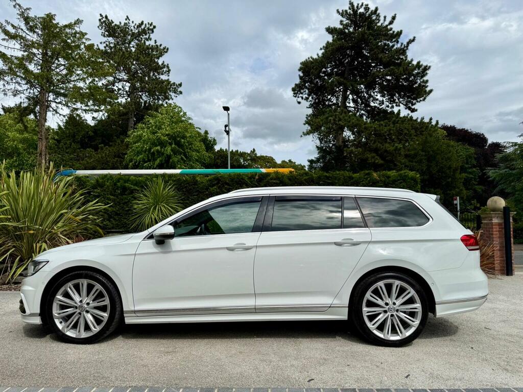 Volkswagen Passat 2.0 Tdi Bluemotion Tech R-line Dsg Euro 6 Ss White #4