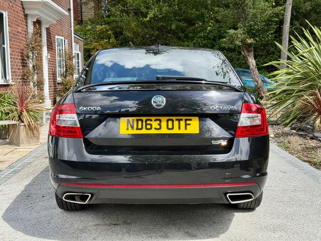 Skoda Octavia 1.6L Elegance Grey #9