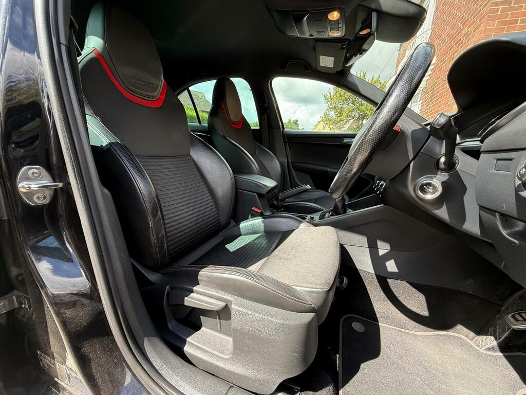 Skoda Octavia 1.6L Elegance Grey #12