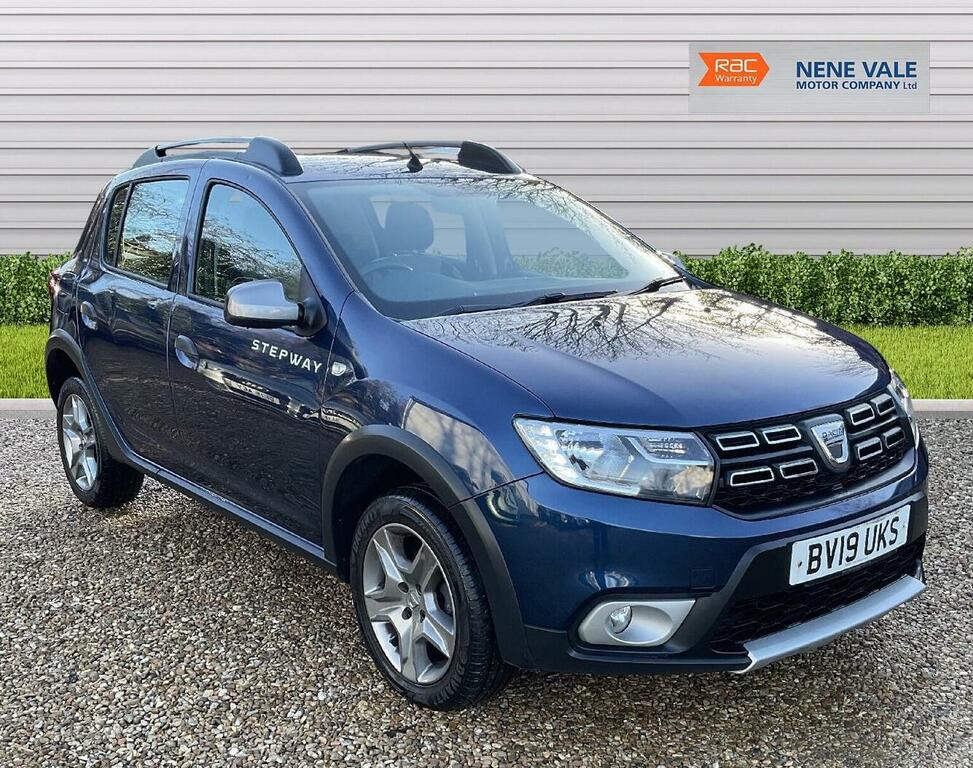 Dacia Sandero Stepway Hatchback 0.9 Tce Comfort Euro 6 Ss 20191 BV19UKS Blue