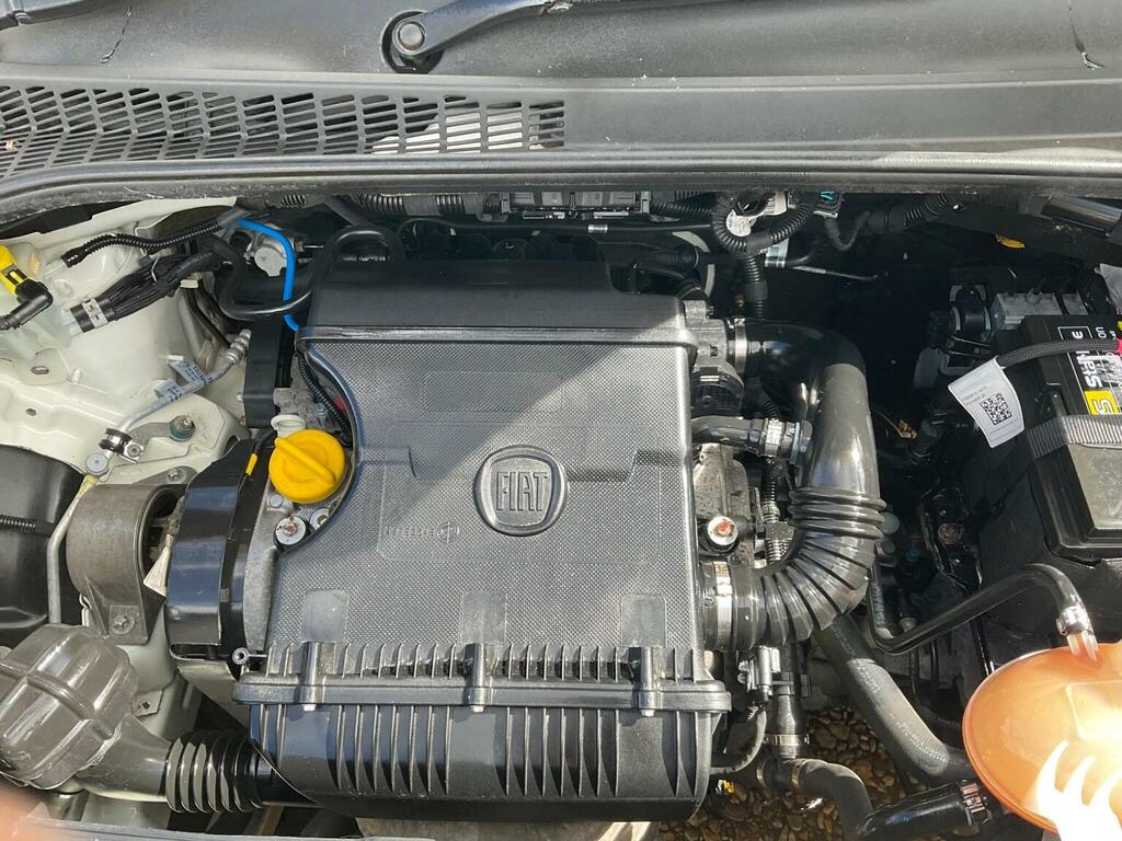 Fiat 500L 500L Cross Brown #32