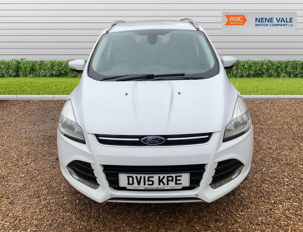 Ford Kuga Suv 2.0 Tdci Titanium 2Wd Euro 6 Ss 20151 DV15KPE White #4