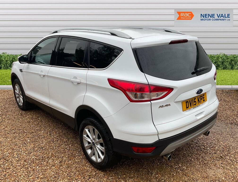 Ford Kuga Suv 2.0 Tdci Titanium 2Wd Euro 6 Ss 20151 DV15KPE White #3