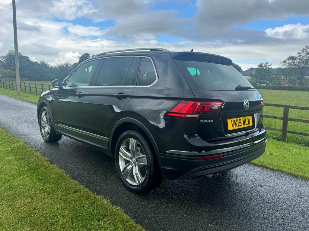 Volkswagen Tiguan 1.5L Match VK19WLW Black #5