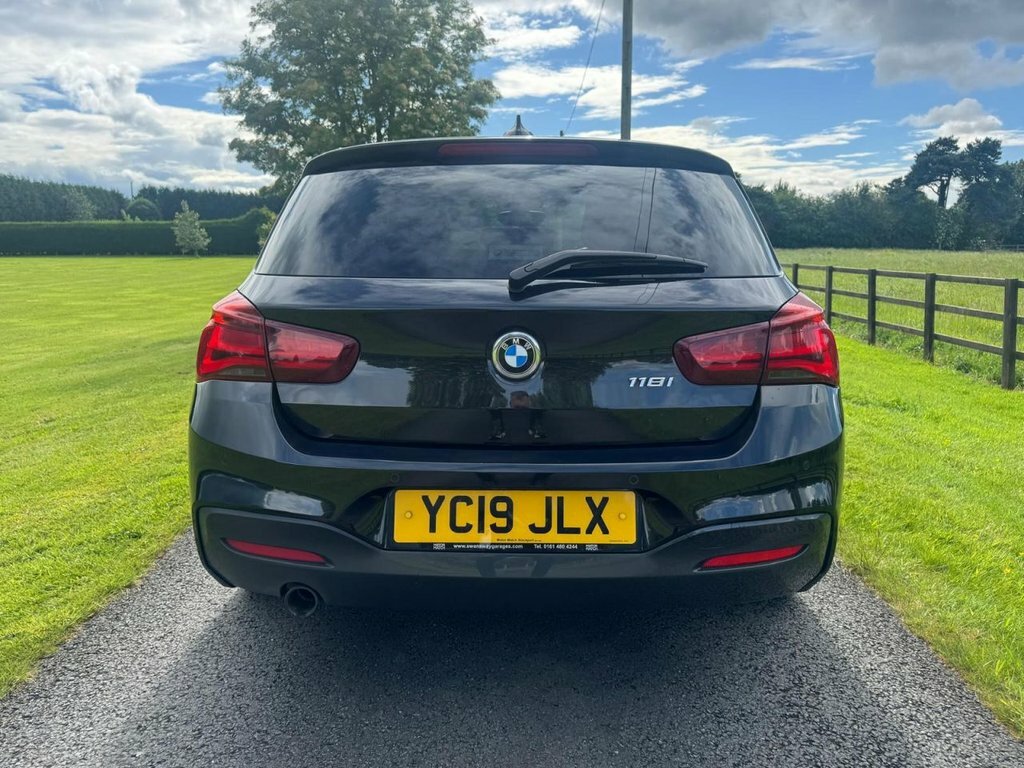 BMW 1 Series 1.5L M Sport Shadow Edition YC19JLX Black #4