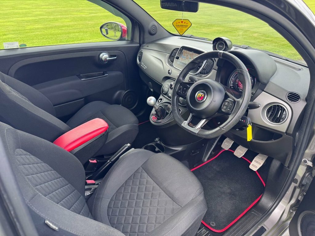 Abarth 595 1.4 T-jet 165 Turismo Black #15