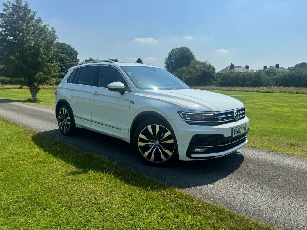 Volkswagen Tiguan 2L R-line White