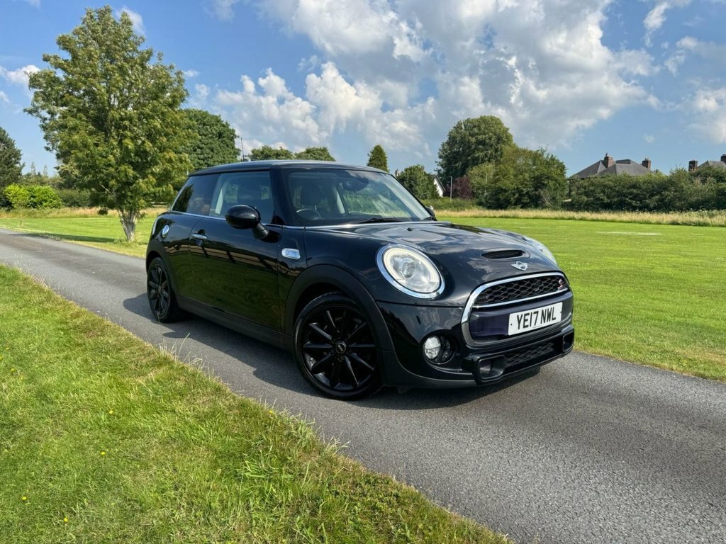 Mini Hatch 2L Cooper S Black #2