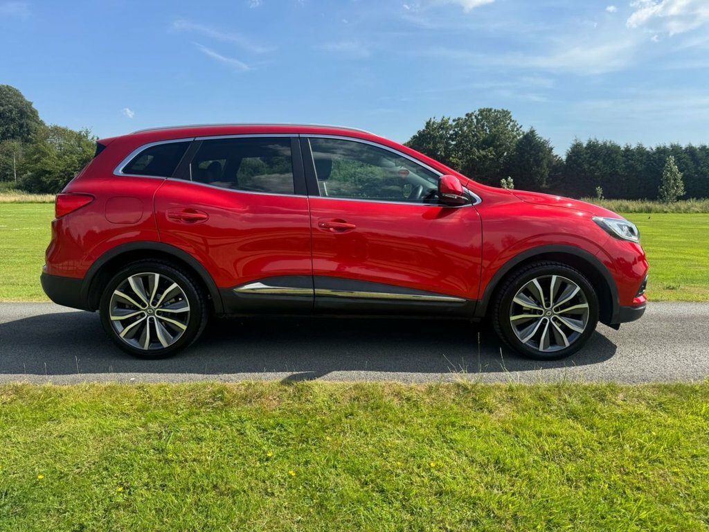 Renault Kadjar 1.3L Iconic Red #2