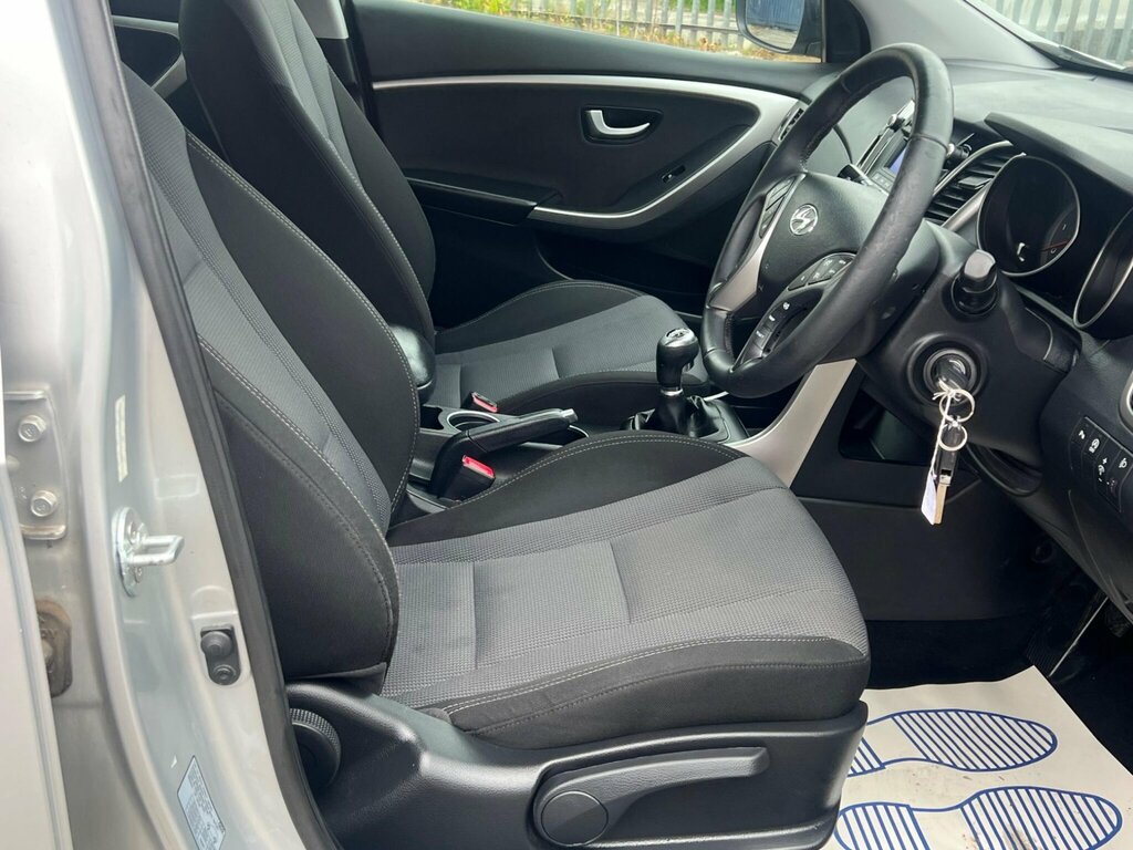 Hyundai I30 1.6 Crdi Blue Drive White #15