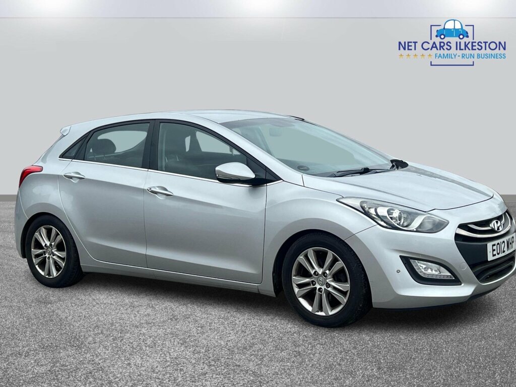 Hyundai I30 1.6 Crdi Blue Drive Style Euro 5 Ss Silver