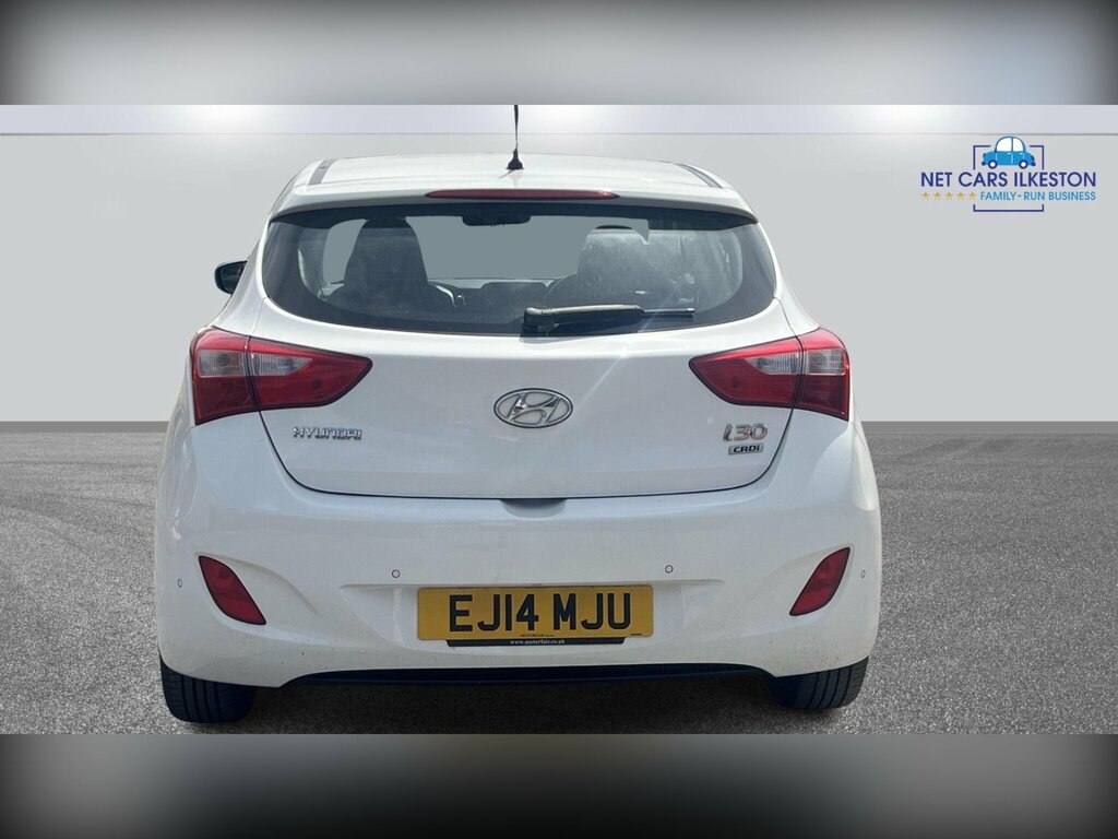 Hyundai I30 1.6 Crdi Active Euro 5 White #5