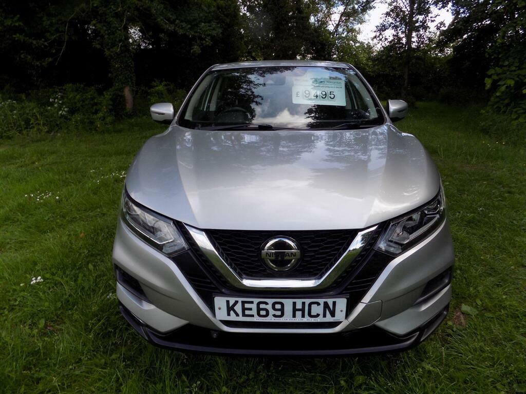 Nissan Qashqai 1.3 Dig-t Acenta Premium Euro 6 S S KE69HCN Silver #3