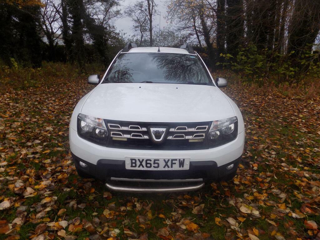 Dacia Duster 1.5 Dci Laureate Euro 6 S S White #4