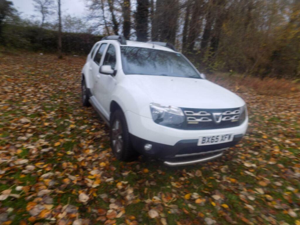 Dacia Duster 1.5 Dci Laureate Euro 6 S S White #2