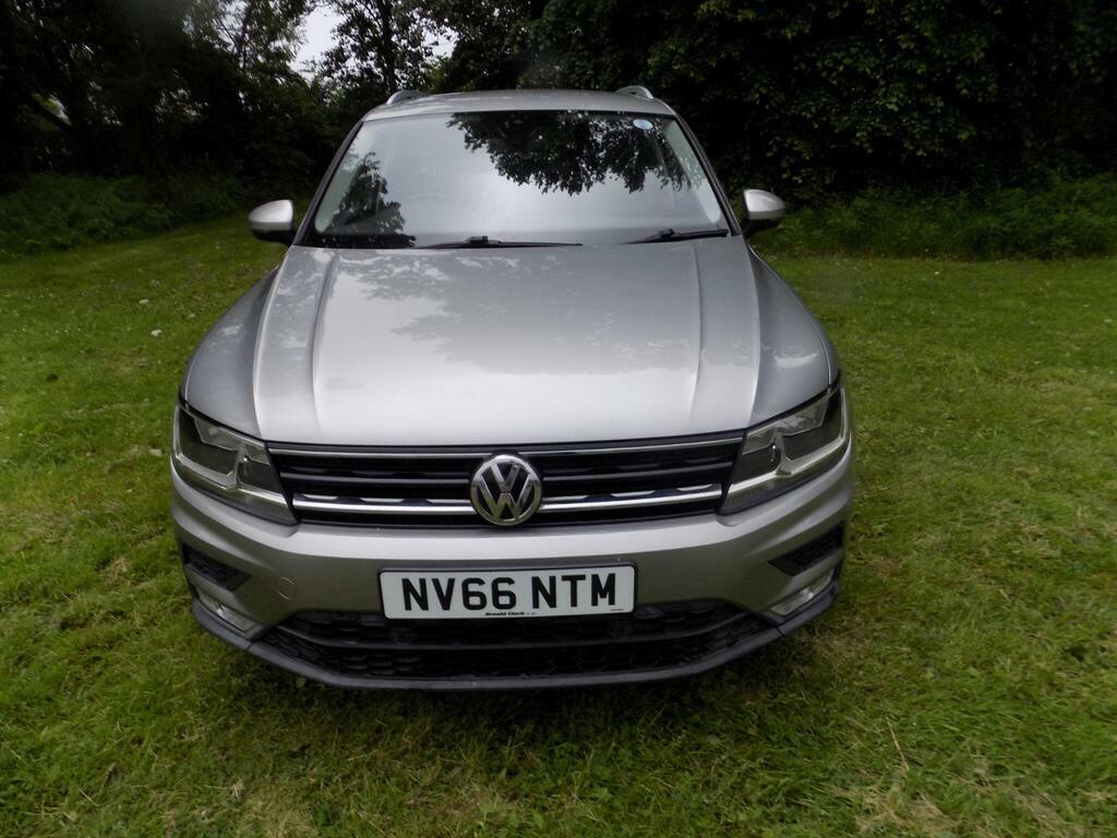 Volkswagen Tiguan 2.0 Tdi Bluemotion Tech Se Navigation Dsg 4Motion NV66NTM Silver #3
