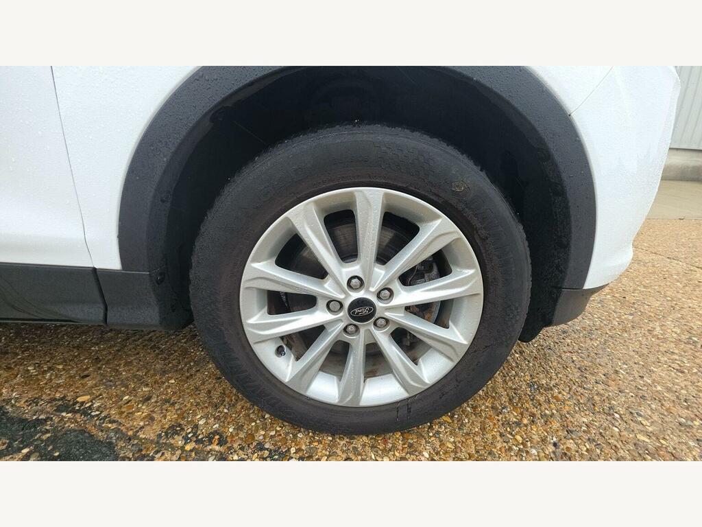 Ford Kuga Hatchback Black #31