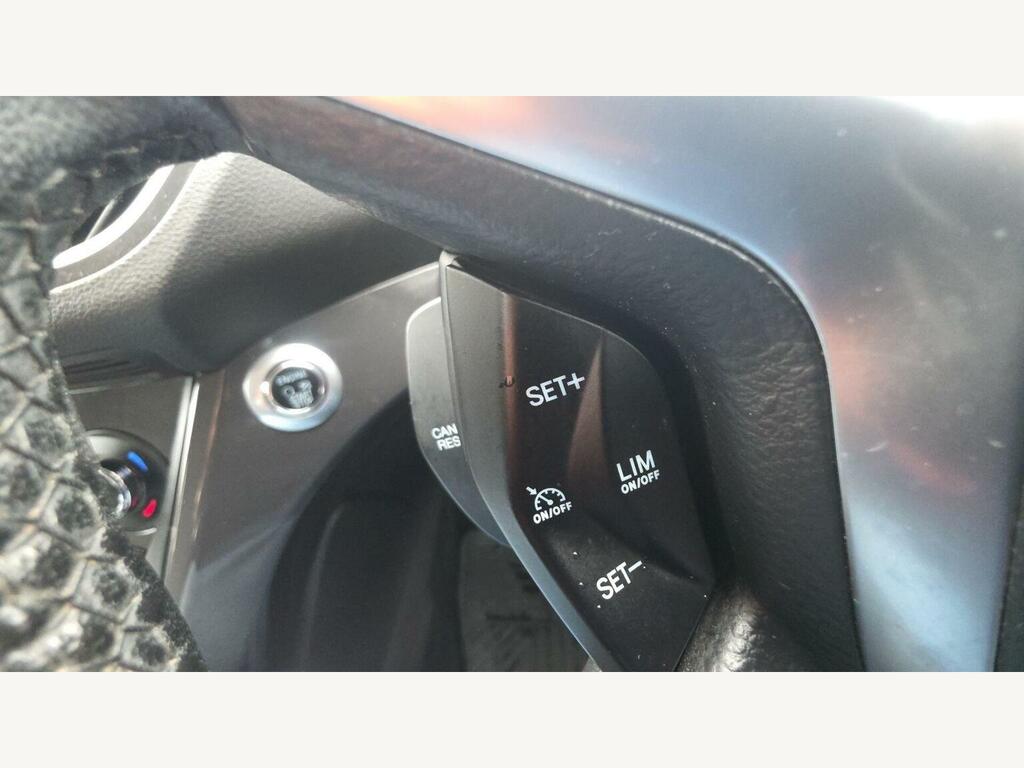 Ford Kuga Hatchback Black #24
