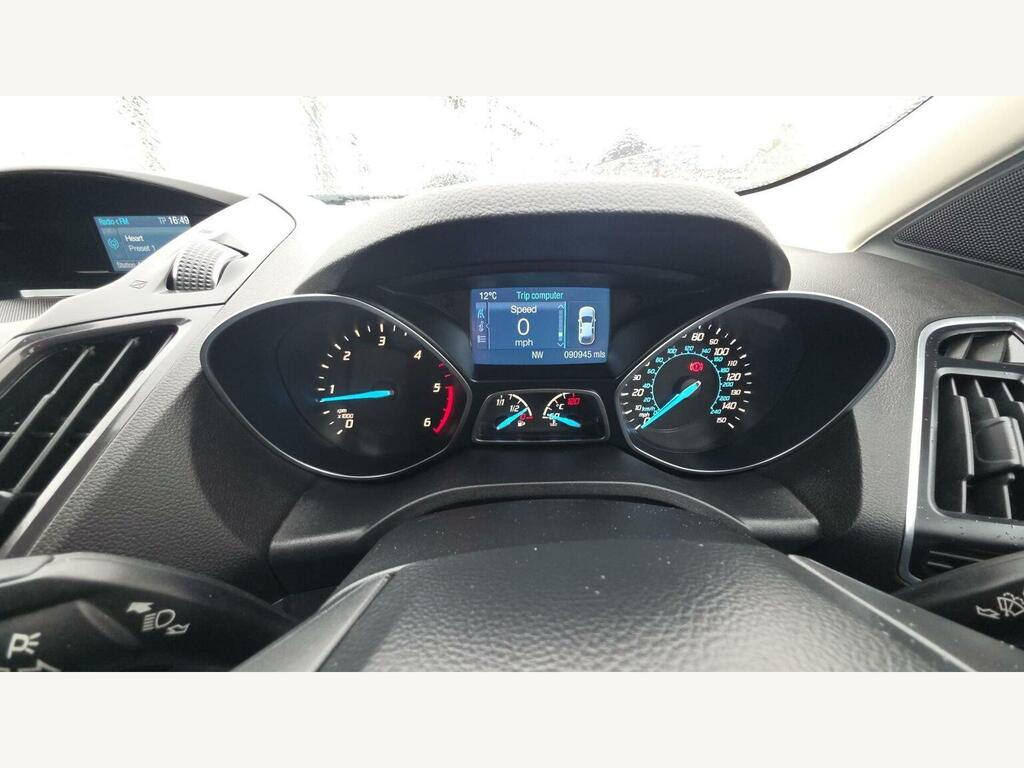 Ford Kuga Hatchback Black #17