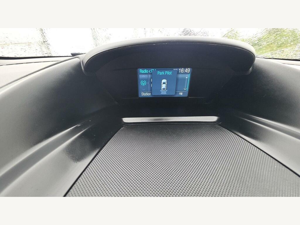 Ford Kuga Hatchback Black #21