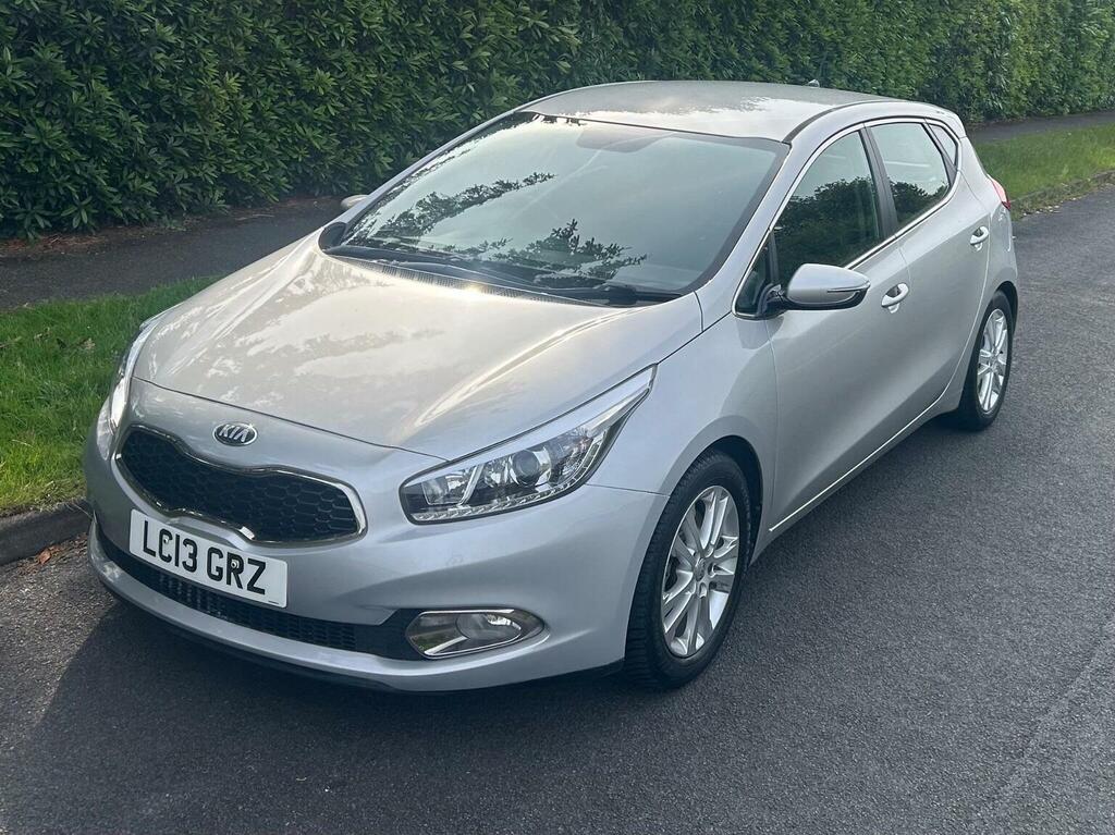 Kia Ceed Hatchback 1.6 Gdi Ecodynamics 2 Euro 5 Ss Silver #6