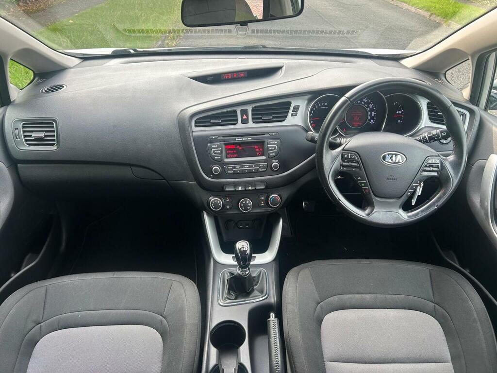 Kia Ceed Hatchback 1.6 Gdi Ecodynamics 2 Euro 5 Ss Silver #3