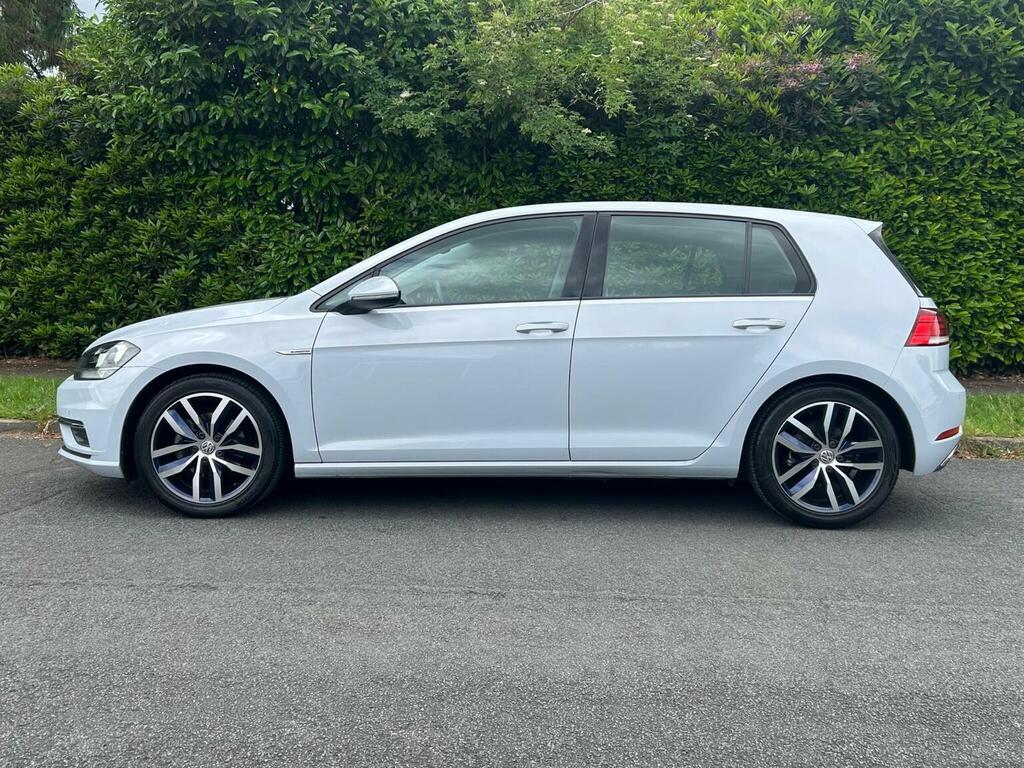 Volkswagen Golf Hatchback 1.5 Tsi Evo Bluemotion Tech Se Nav Dsg E BU18OXJ White #2
