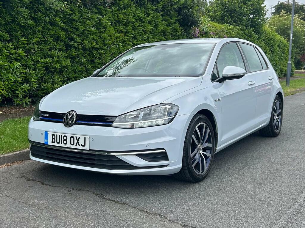 Volkswagen Golf Hatchback 1.5 Tsi Evo Bluemotion Tech Se Nav Dsg E BU18OXJ White #5