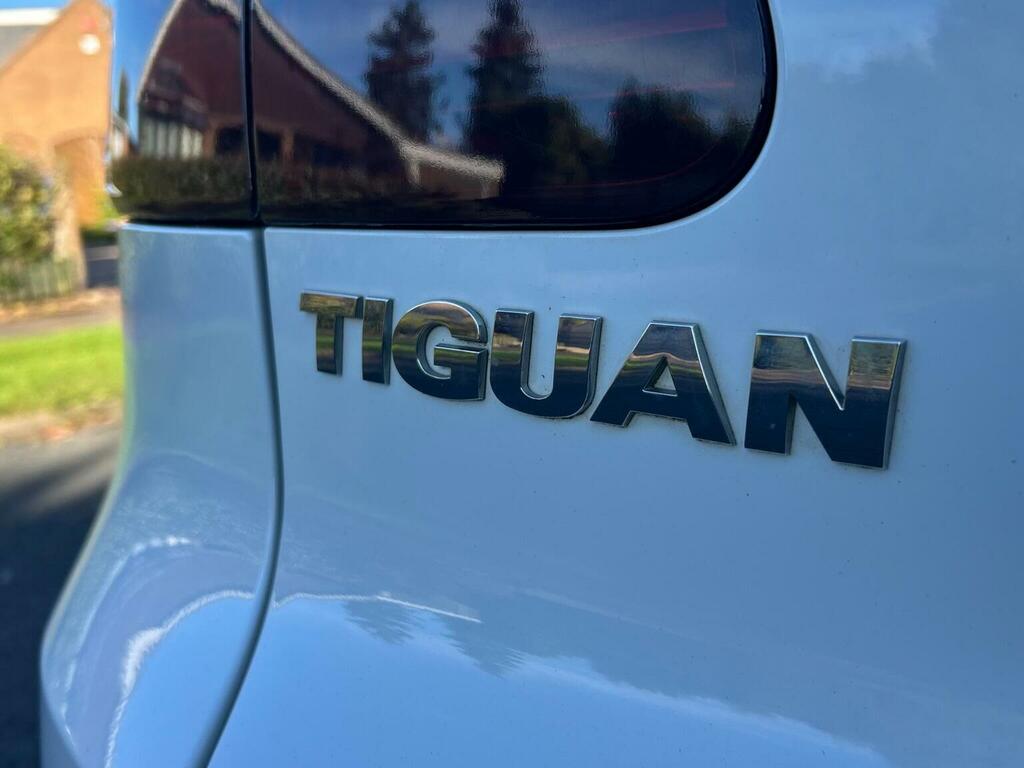 Volkswagen Tiguan Suv 2.0 Tdi Bluemotion Tech Match 2Wd Euro 5 Ss CE15LXY White #4