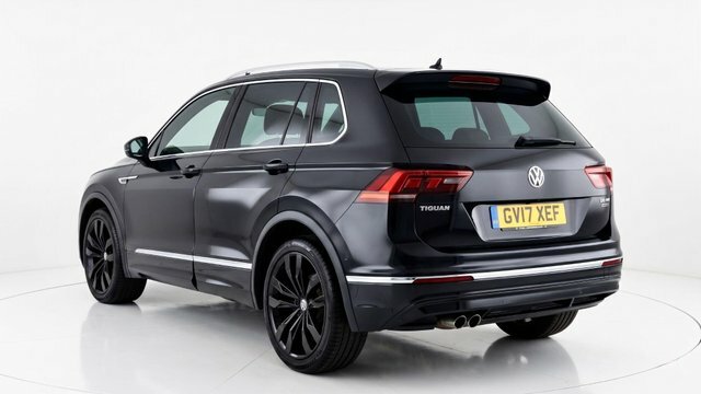 Volkswagen Tiguan 2.0 Tdi R-line Dsg 4Motion Euro 6 S S GV17XEF Black #2