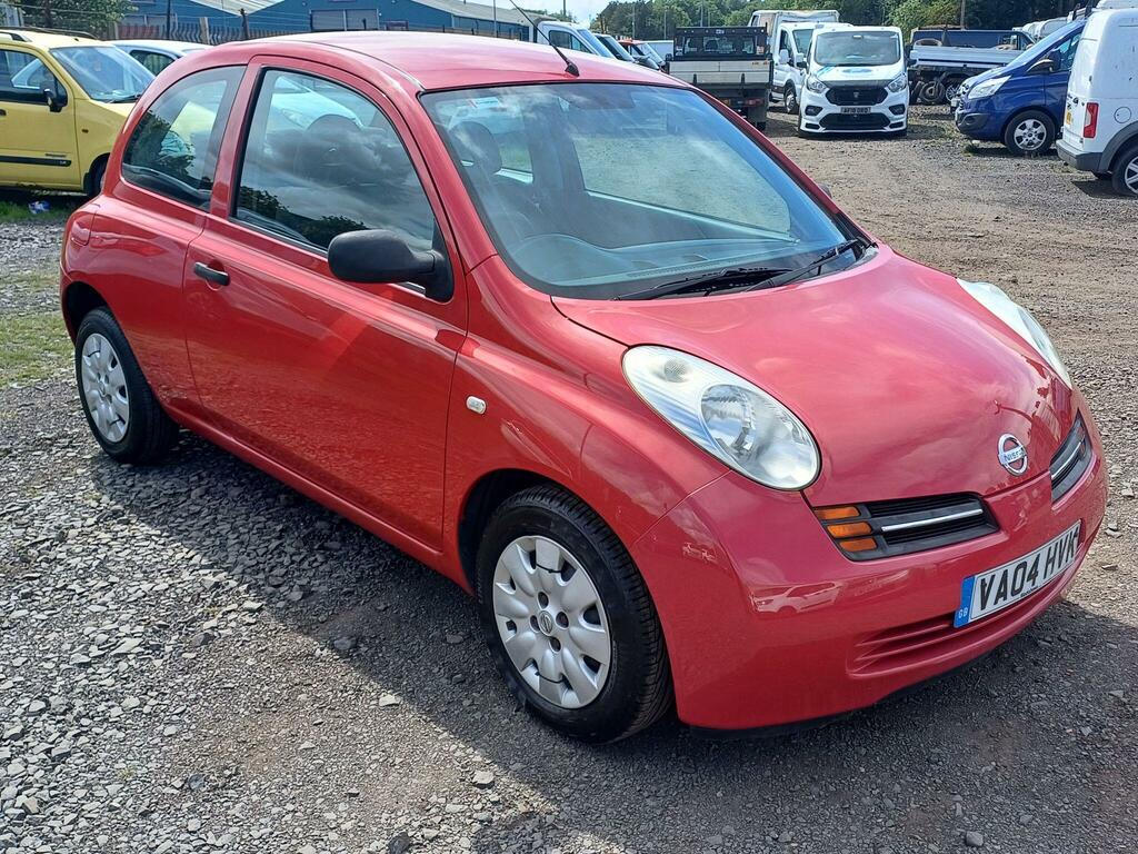 Nissan Micra 1.2 16V S Red
