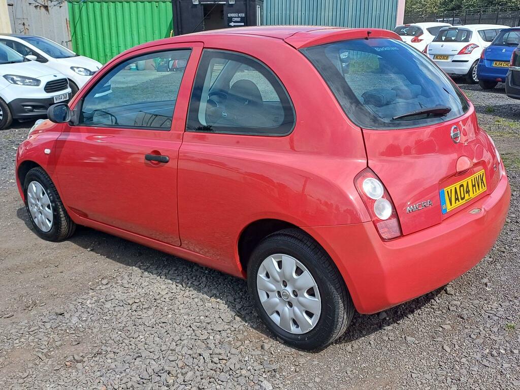 Nissan Micra 1.2 16V S Red #5
