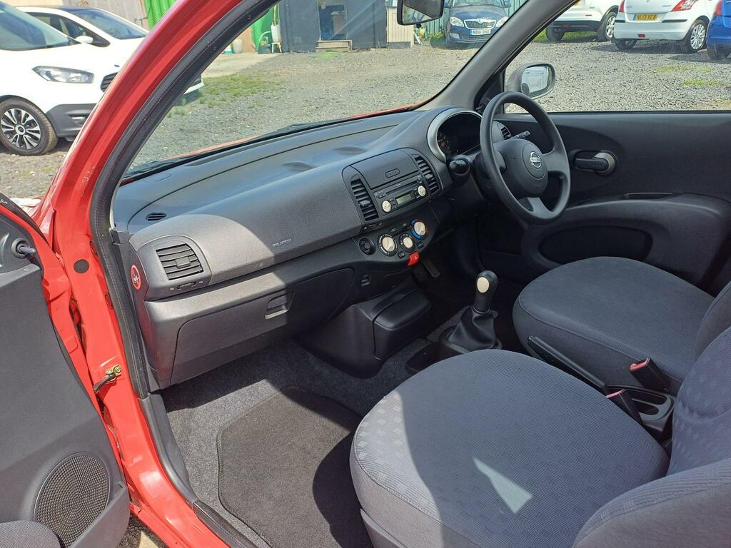 Nissan Micra 1.0 E Red #15