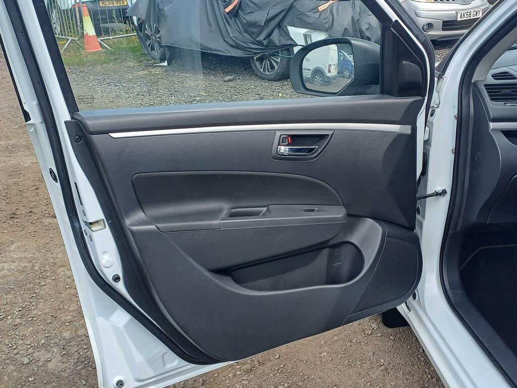 Suzuki Swift Sz4 Orange #19