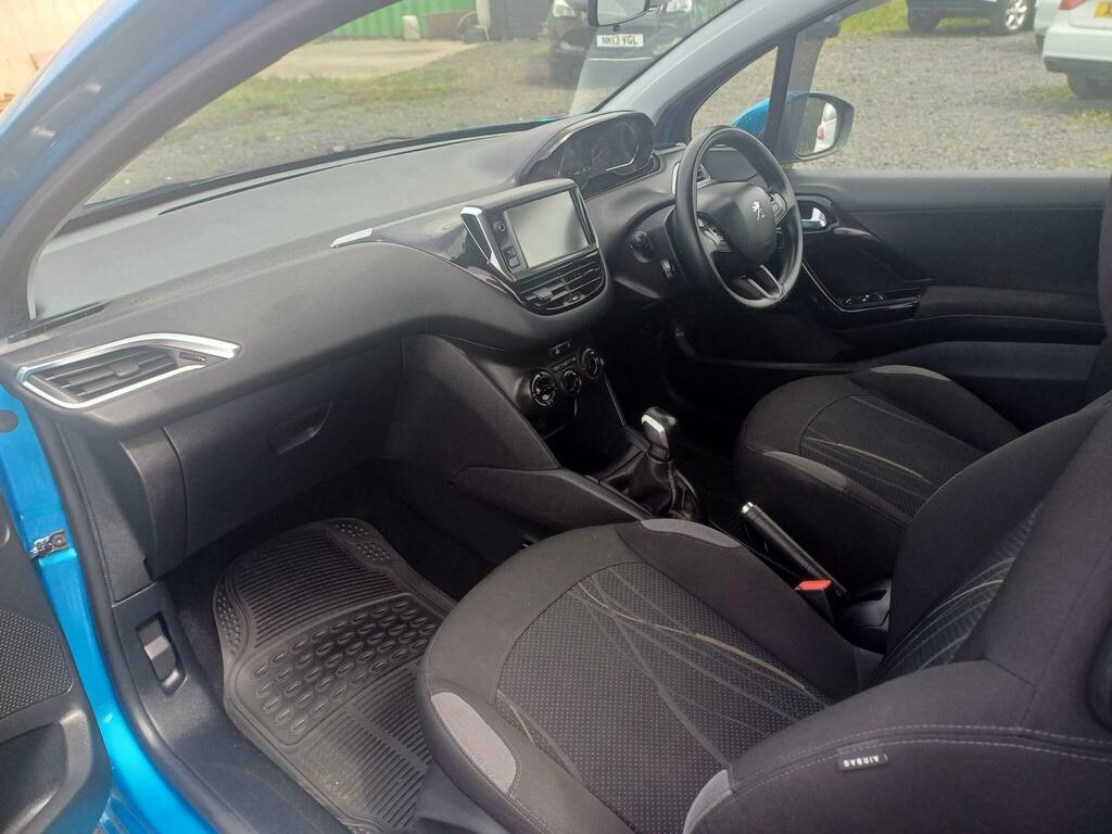 Peugeot 208 208 Access Hdi Black #14