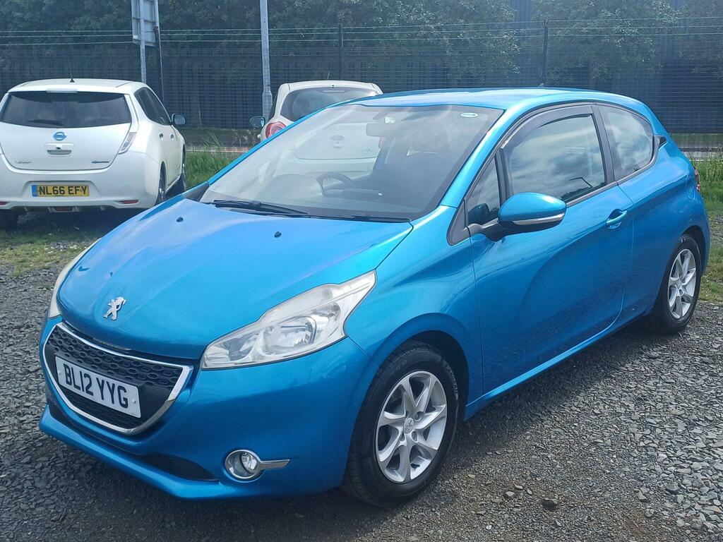 Peugeot 208 Active Blue #3